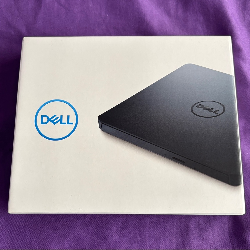 Dell: BNWT External USB Slim DVD +/- RW Drive - DW316, Color: Black